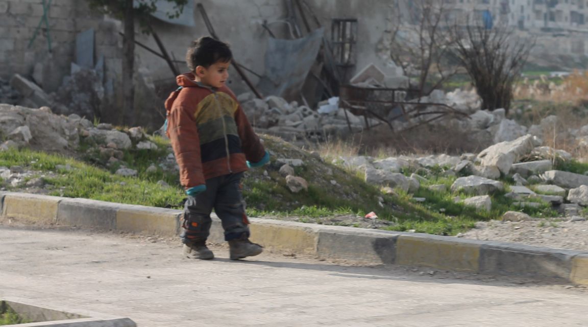 Banner_Syrian families_.Aleppo
